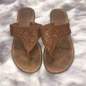 American Eagle Sandals